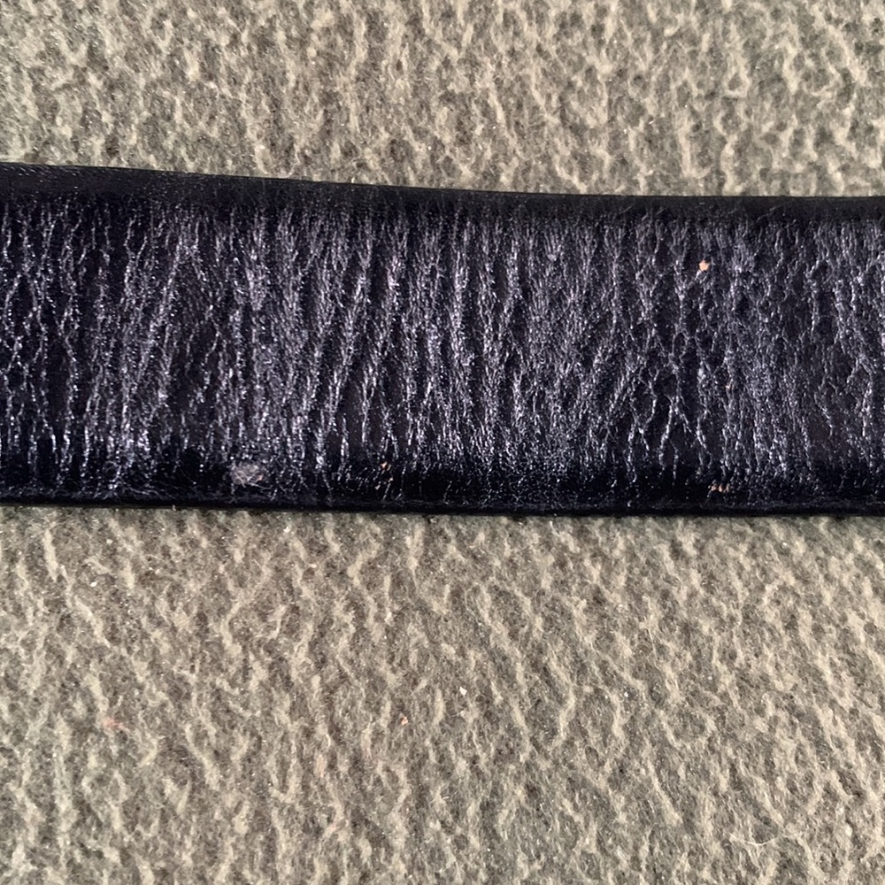 Men’s Chaps black leather dress belt.  Silver buckle.  Size 38 - Picture 4 of 9